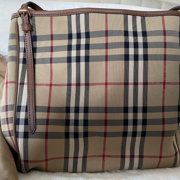 Burberry handbag - Picture 6 of 7